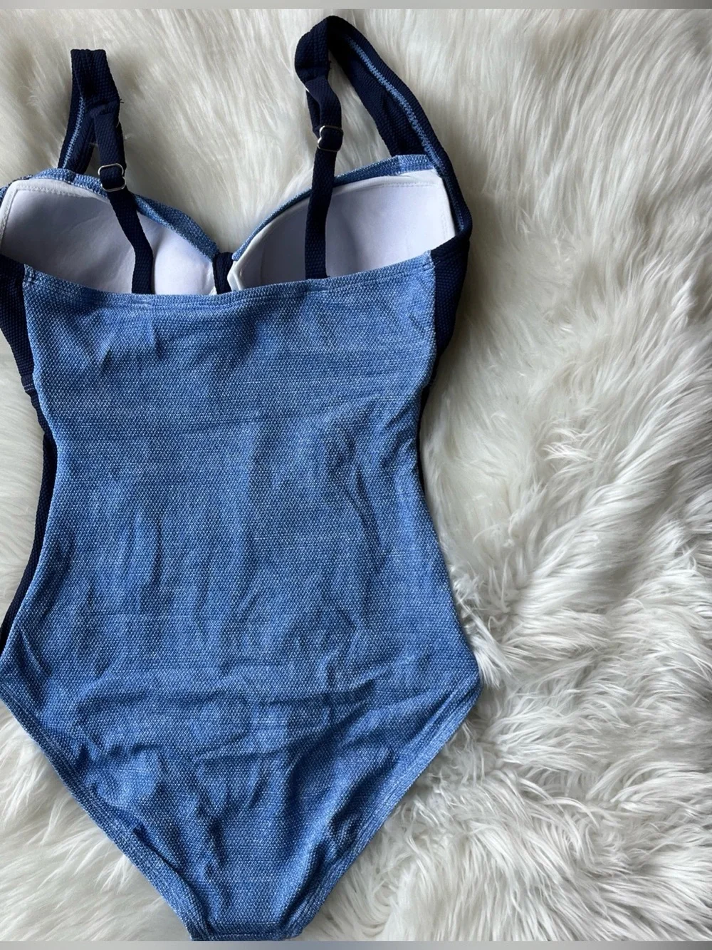 🆕 Tommy Bahama Island Cays One-piece Swimsuit Color Block Blue Women’s Size 6 - Picture 6 of 11
